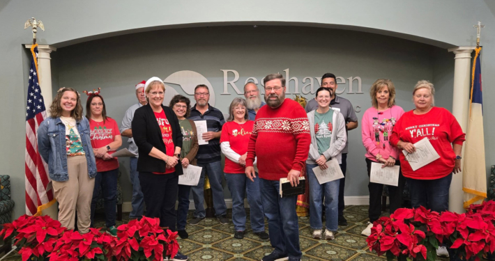 Caroling Woodlawn Caroling